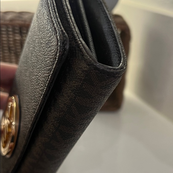 Michael Kors Dark Brown Wallet with Gold Logo - Picture 3 of 13